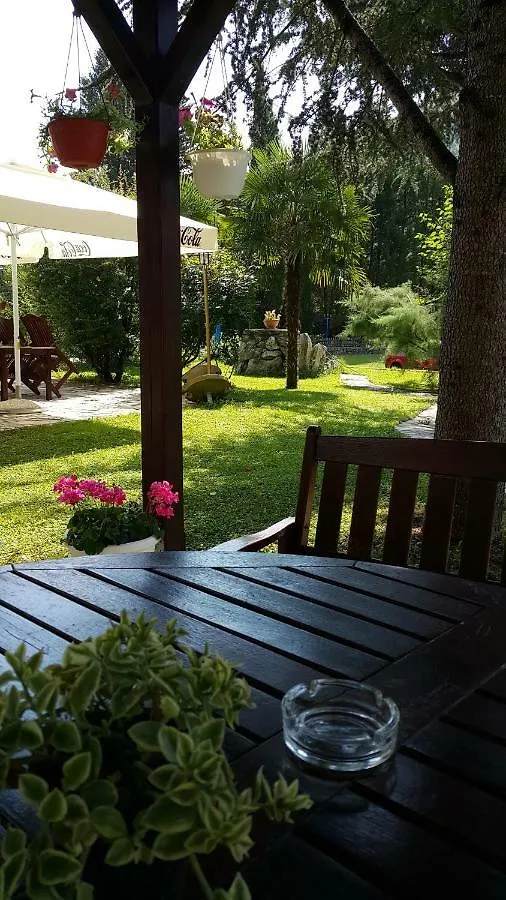 Maison d'hôtes Hotel Sara à Buzet